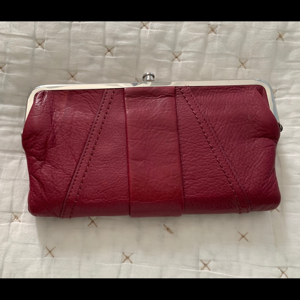 Hobo leather wallet. Great condition.